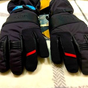 NEW with TAGS North Face Ski Gloves Montana Pro GORE-TEX®